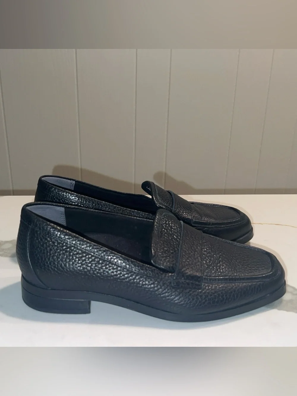 Vionic Black Pebbled Leather Sellah Loafer